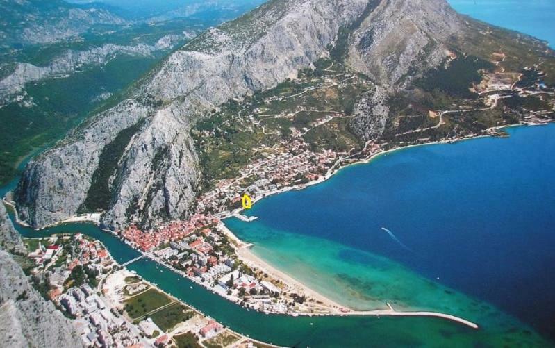 Tafra * Omis
